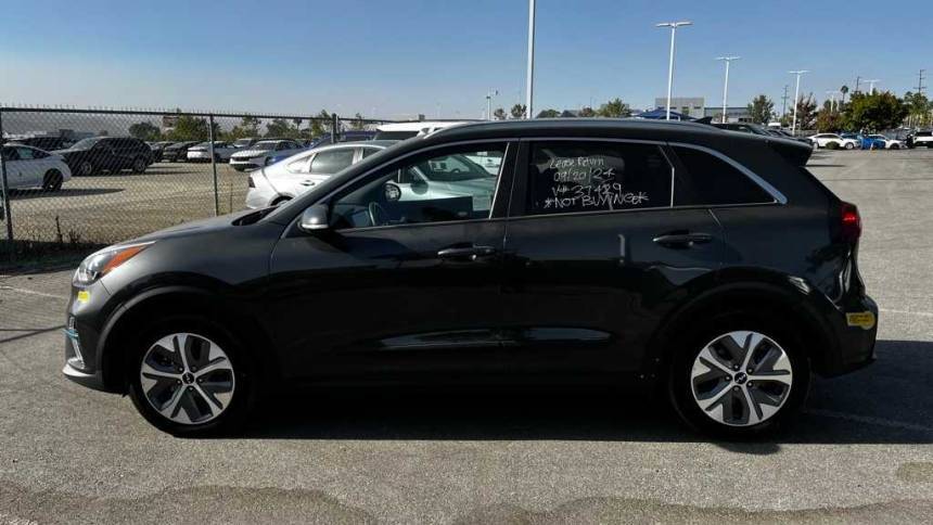 2022 Kia NIRO EV KNDCC3LG9N5137429