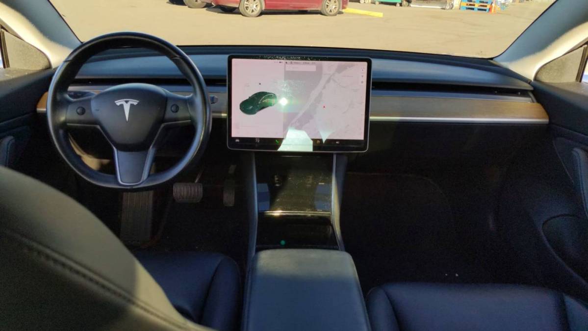 2019 Tesla Model 3 5YJ3E1EA6KF193281