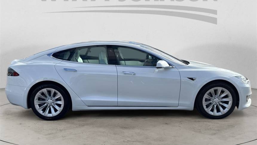 2018 Tesla Model S 5YJSA1E28JF276547