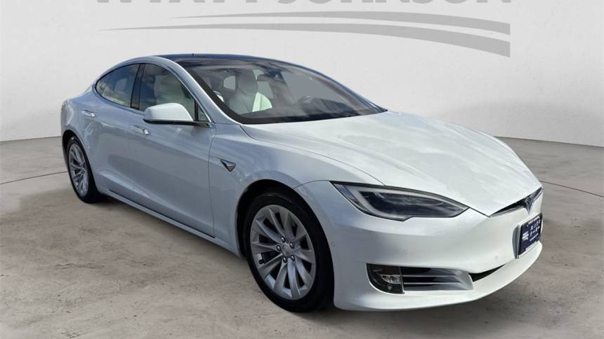 2018 Tesla Model S 5YJSA1E28JF276547