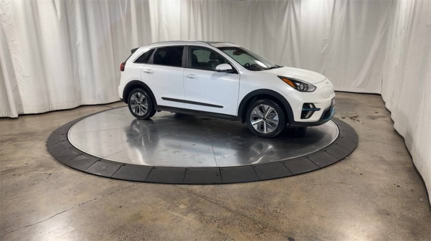 2022 Kia NIRO EV KNDCE3LG8N5136153