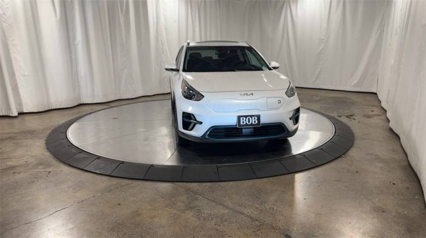 2022 Kia NIRO EV KNDCE3LG8N5136153