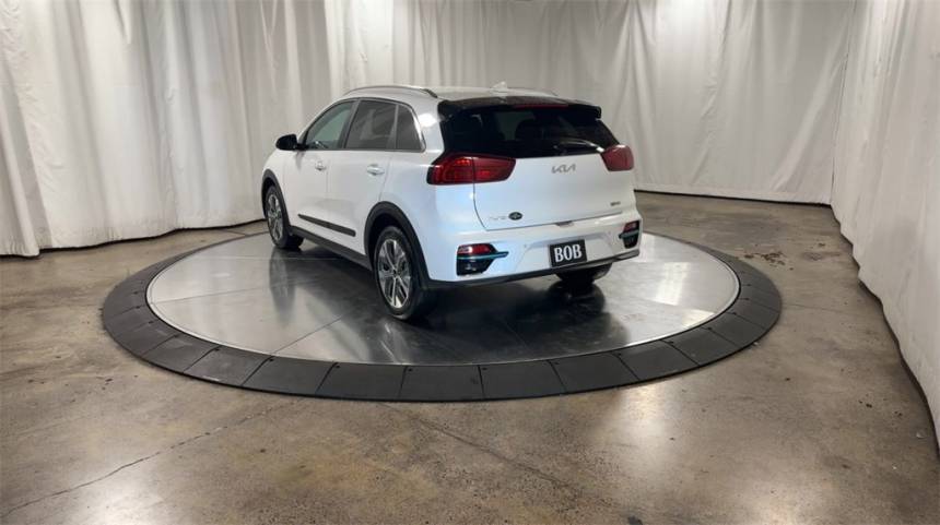 2022 Kia NIRO EV KNDCE3LG8N5136153