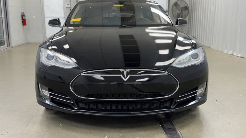 2013 Tesla Model S 5YJSA1DP6DFP08859