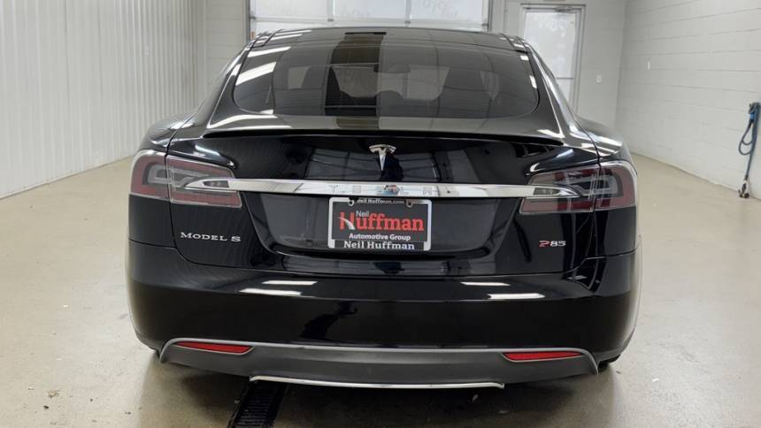 2013 Tesla Model S 5YJSA1DP6DFP08859