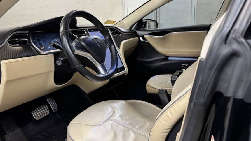 2013 Tesla Model S 5YJSA1DP6DFP08859