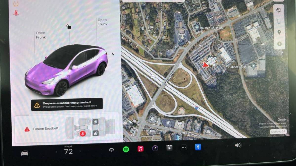 2021 Tesla Model Y 5YJYGAEE7MF122144