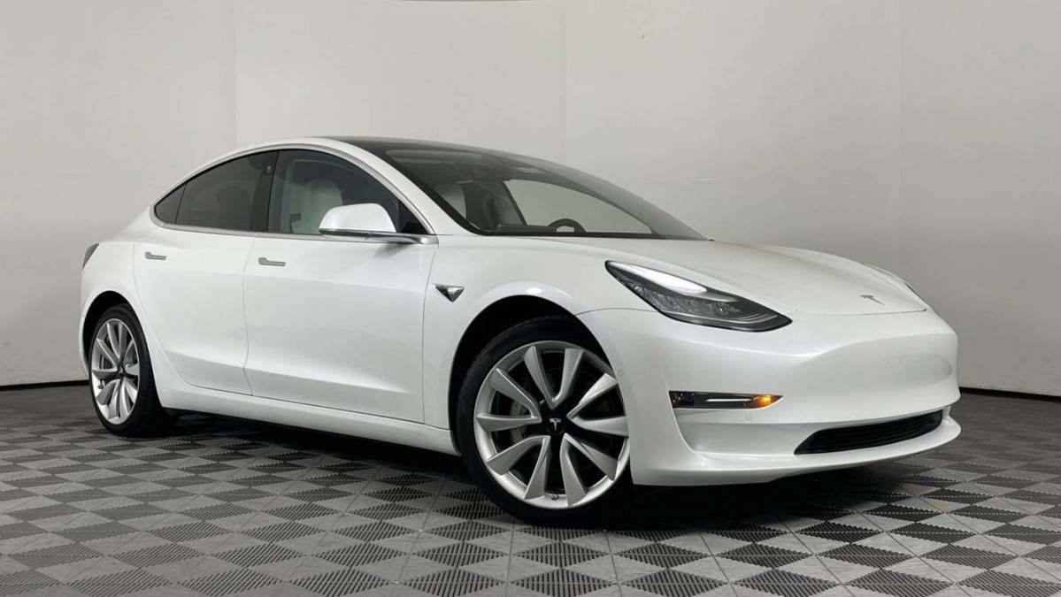 2018 Tesla Model 3 5YJ3E1EA5JF169665