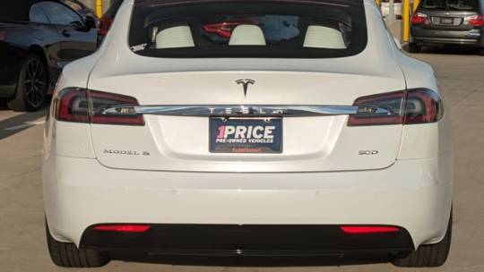 2017 Tesla Model S 5YJSA1E25HF190669