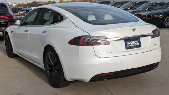 2017 Tesla Model S 5YJSA1E25HF190669