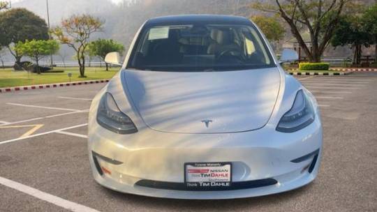 2020 Tesla Model 3 5YJ3E1EB5LF746481