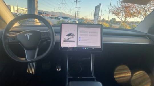 2020 Tesla Model 3 5YJ3E1EB5LF746481