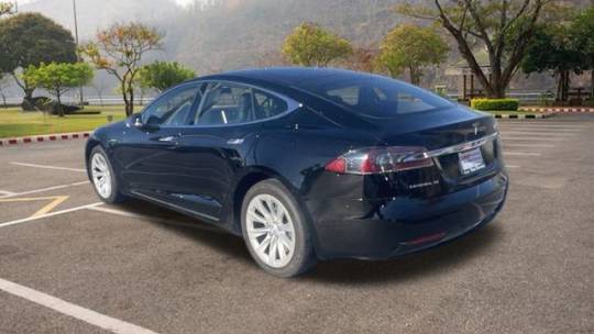 2016 Tesla Model S 5YJSA1E28GF157776