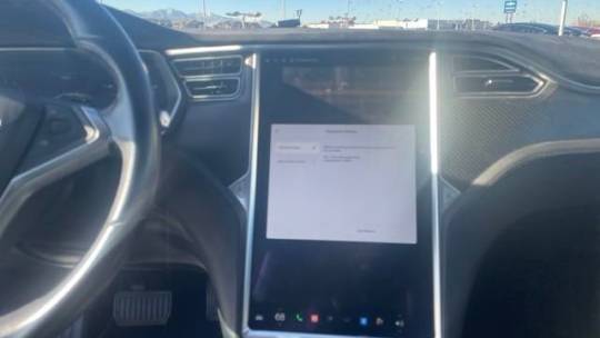 2016 Tesla Model S 5YJSA1E28GF157776