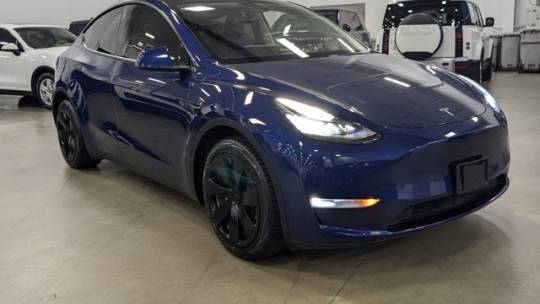 2021 Tesla Model Y 5YJYGDEE3MF090973