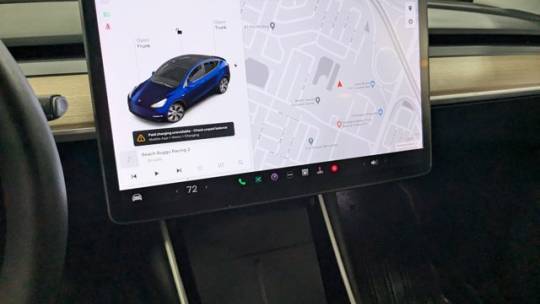 2021 Tesla Model Y 5YJYGDEE3MF090973