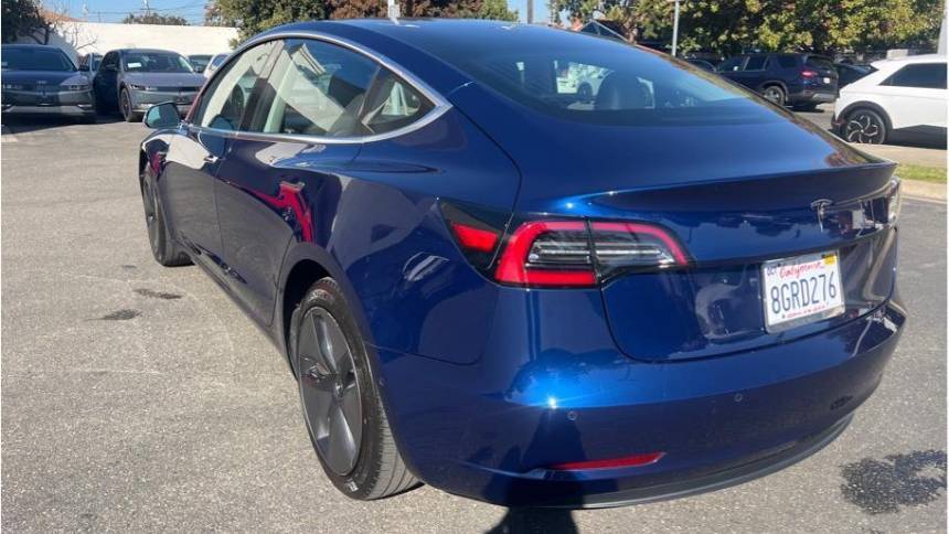 2018 Tesla Model 3 5YJ3E1EBXJF085110