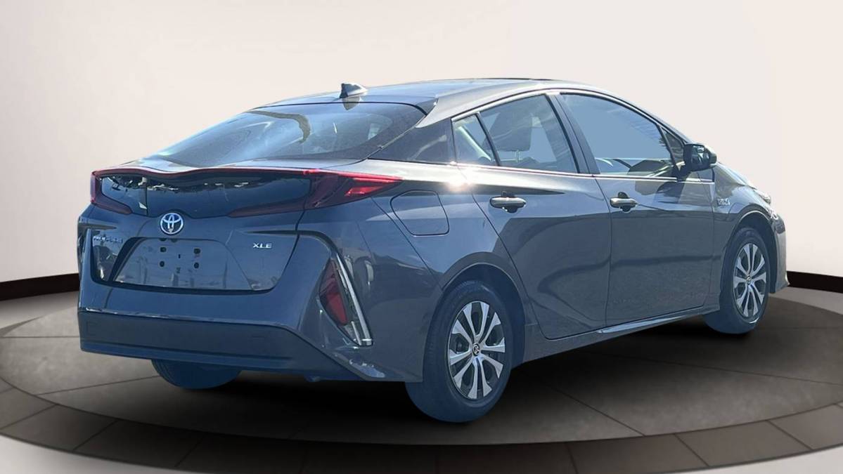 2018 Toyota Prius Prime JTDKARFP3J3084152