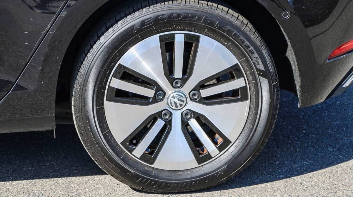 2019 Volkswagen e-Golf WVWPR7AU5KW910516