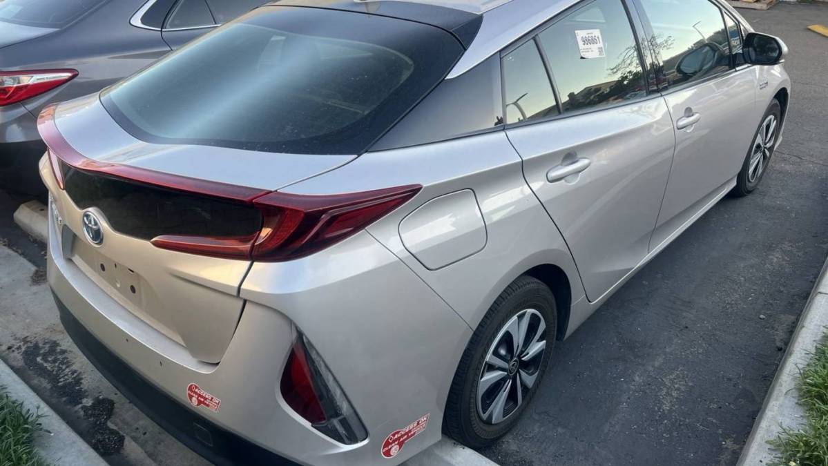 2017 Toyota Prius Prime JTDKARFP7H3005382