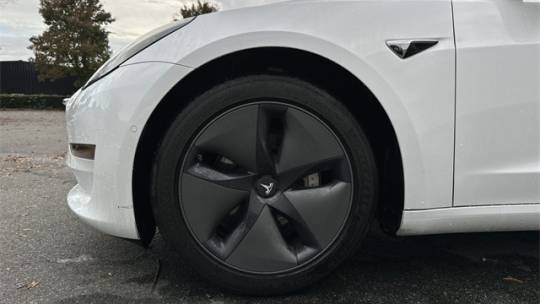 2018 Tesla Model 3 5YJ3E1EA2JF046275