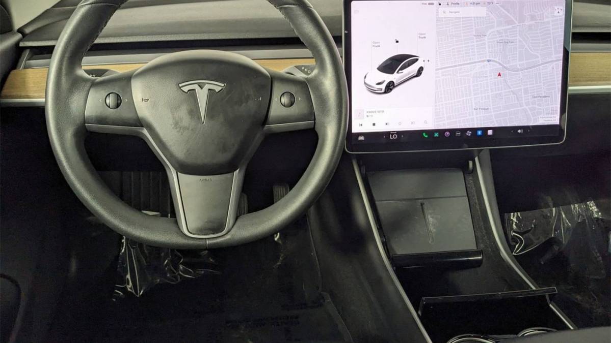 2019 Tesla Model 3 5YJ3E1EA5KF427328