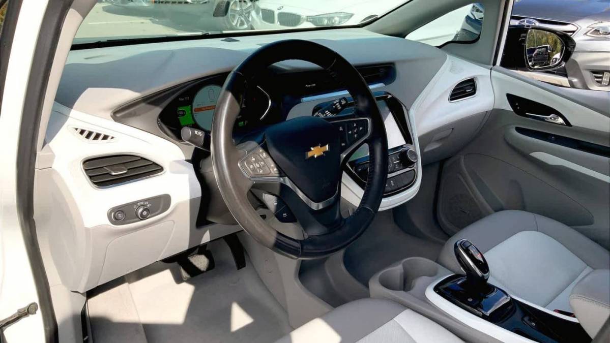 2018 Chevrolet Bolt 1G1FX6S02J4121301