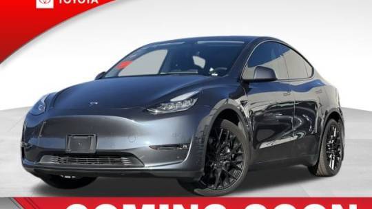 2021 Tesla Model Y 5YJYGDEE5MF229937