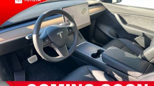 2021 Tesla Model Y 5YJYGDEE5MF229937