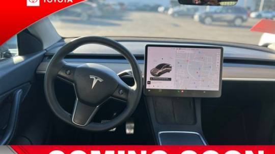 2021 Tesla Model Y 5YJYGDEE5MF229937