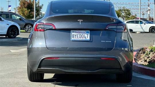 2021 Tesla Model Y 5YJYGAEE2MF269536