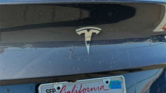 2021 Tesla Model Y 5YJYGAEE2MF269536