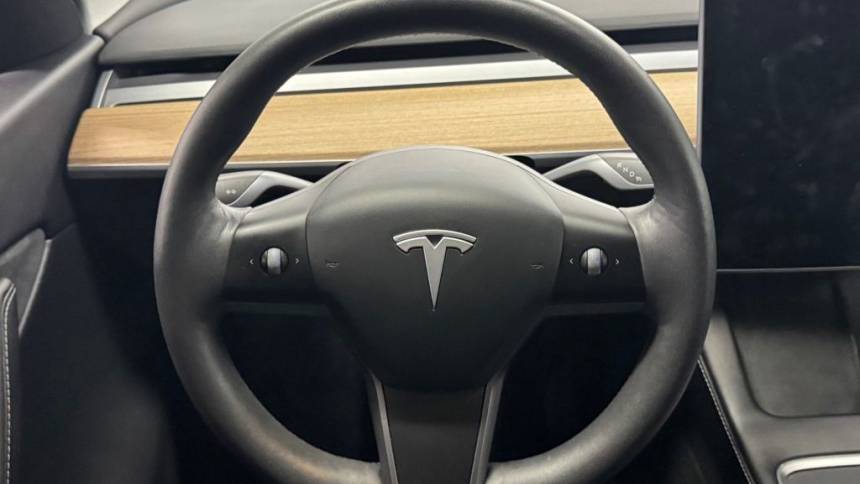 2021 Tesla Model Y 5YJYGDEE9MF139836