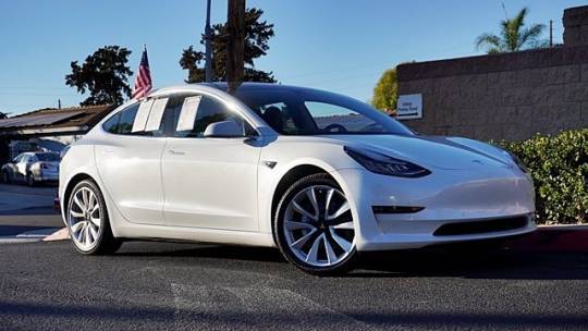 2018 Tesla Model 3 5YJ3E1EA4JF126533