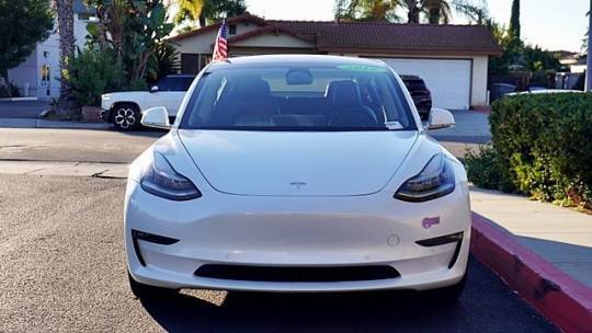 2018 Tesla Model 3 5YJ3E1EA4JF126533