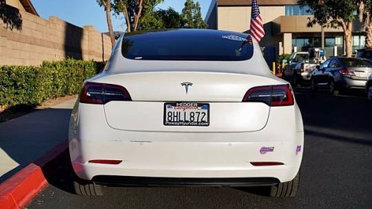 2018 Tesla Model 3 5YJ3E1EA4JF126533