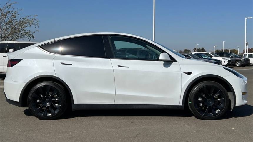 2020 Tesla Model Y 5YJYGDEEXLF022278