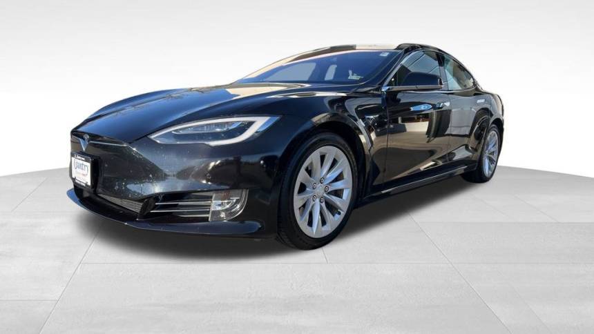 2017 Tesla Model S 5YJSA1E2XHF220295