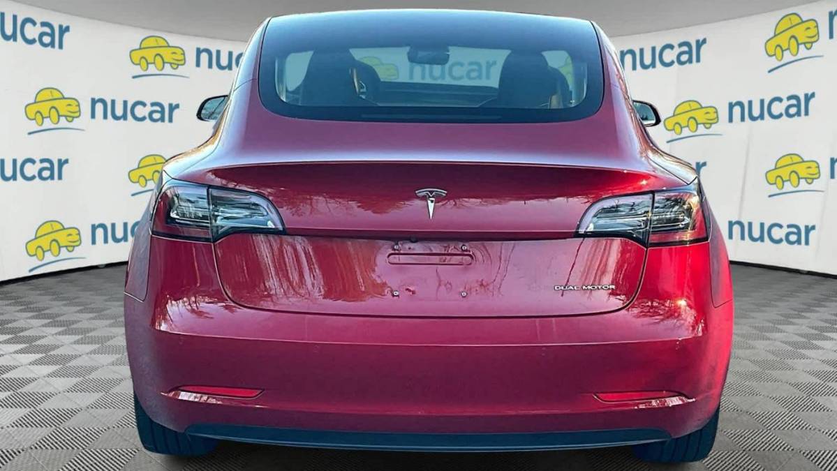 2018 Tesla Model 3 5YJ3E1EB2JF094304