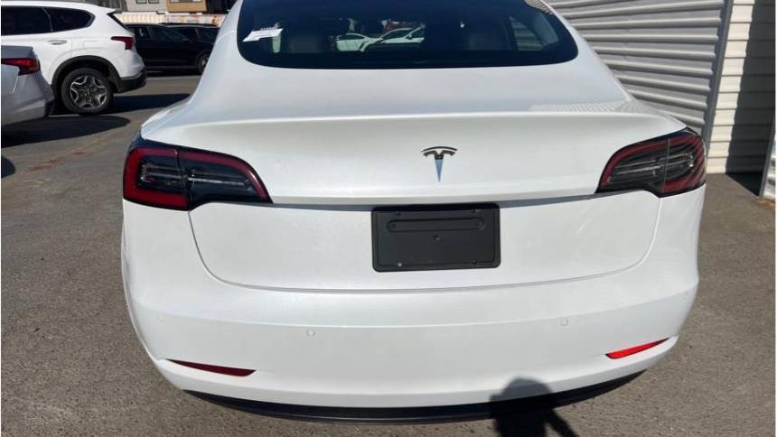 2019 Tesla Model 3 5YJ3E1EA4KF314082