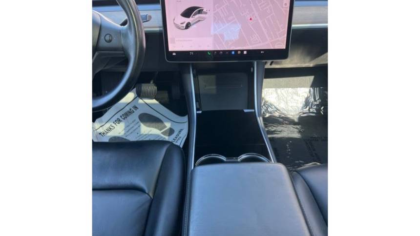 2019 Tesla Model 3 5YJ3E1EA4KF314082