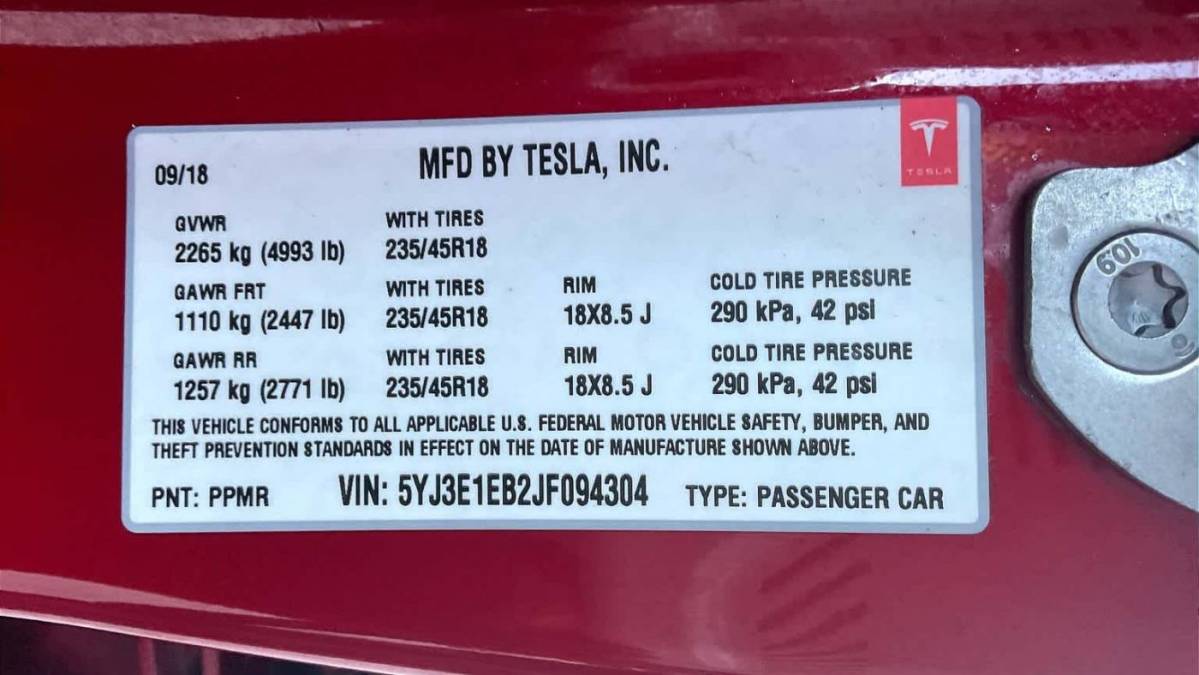 2018 Tesla Model 3 5YJ3E1EB2JF094304