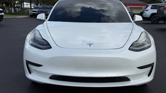 2019 Tesla Model 3 5YJ3E1EA0KF485055