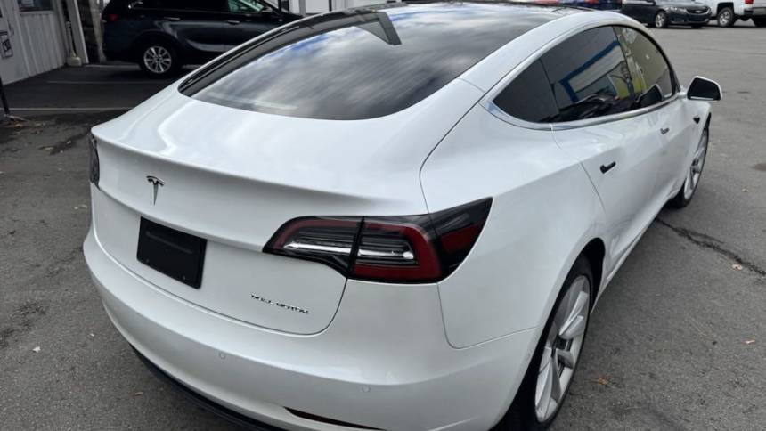 2020 Tesla Model 3 5YJ3E1EB2LF513707