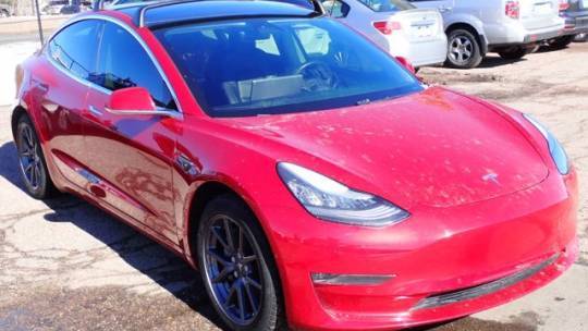 2018 Tesla Model 3 5YJ3E1EB8JF093481