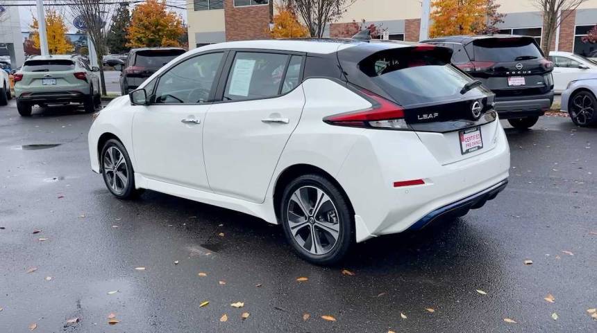 2022 Nissan LEAF 1N4BZ1CV2NC550789