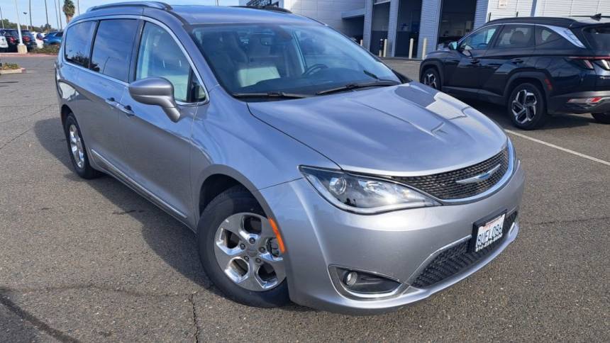 2020 Chrysler Pacifica Hybrid 2C4RC1L71LR243081