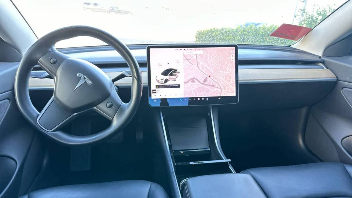 2018 Tesla Model 3 5YJ3E1EA7JF162281