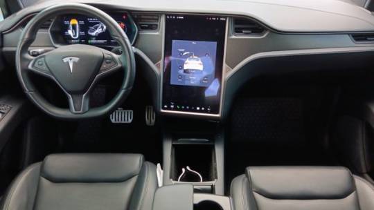 2020 Tesla Model X 5YJXCBE42LF271905