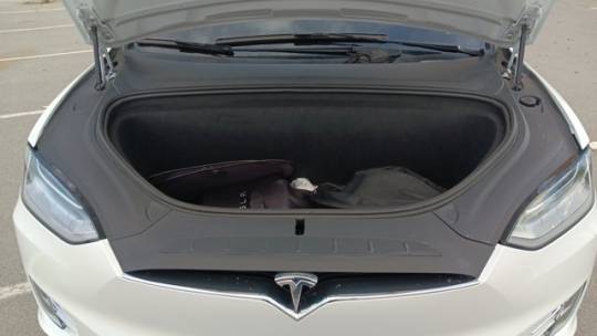 2020 Tesla Model X 5YJXCBE42LF271905